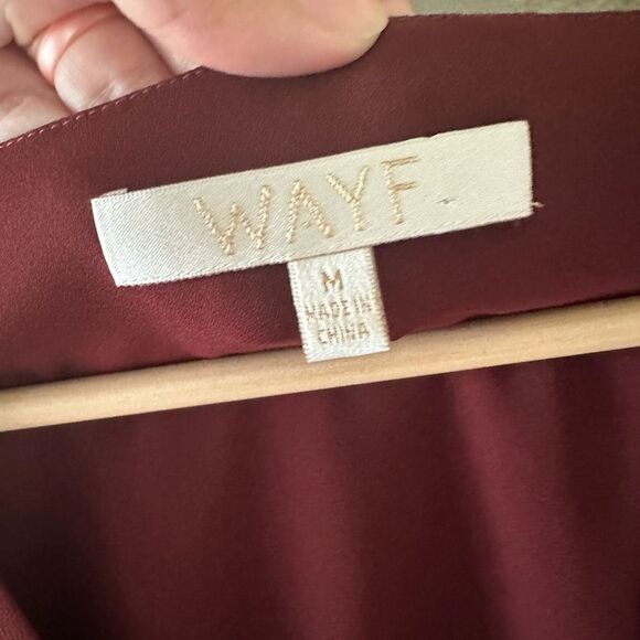 WAYF Halifax Embroidered Bell Sleeve Dress Burgundy Red Size M - Picture 2 of 8